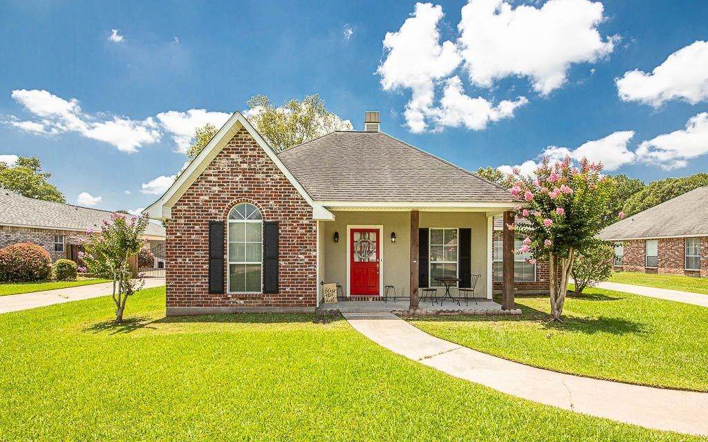 13208 David Lee Drive - Photo 1
