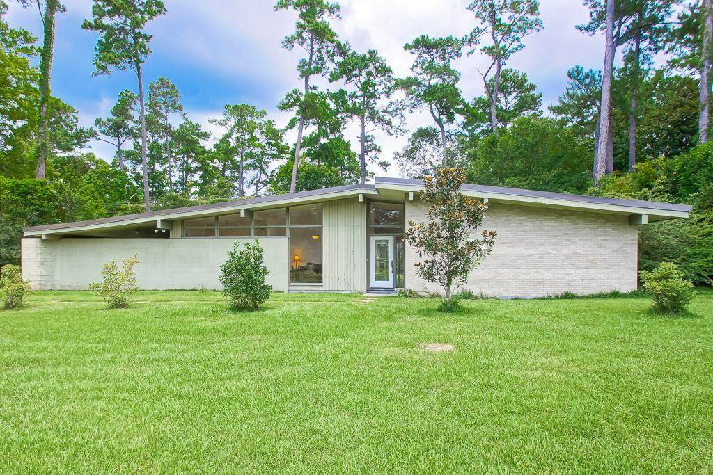104 North Drive - Photo 1
