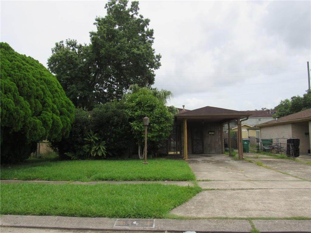 4 Dulcich Drive - Photo 1