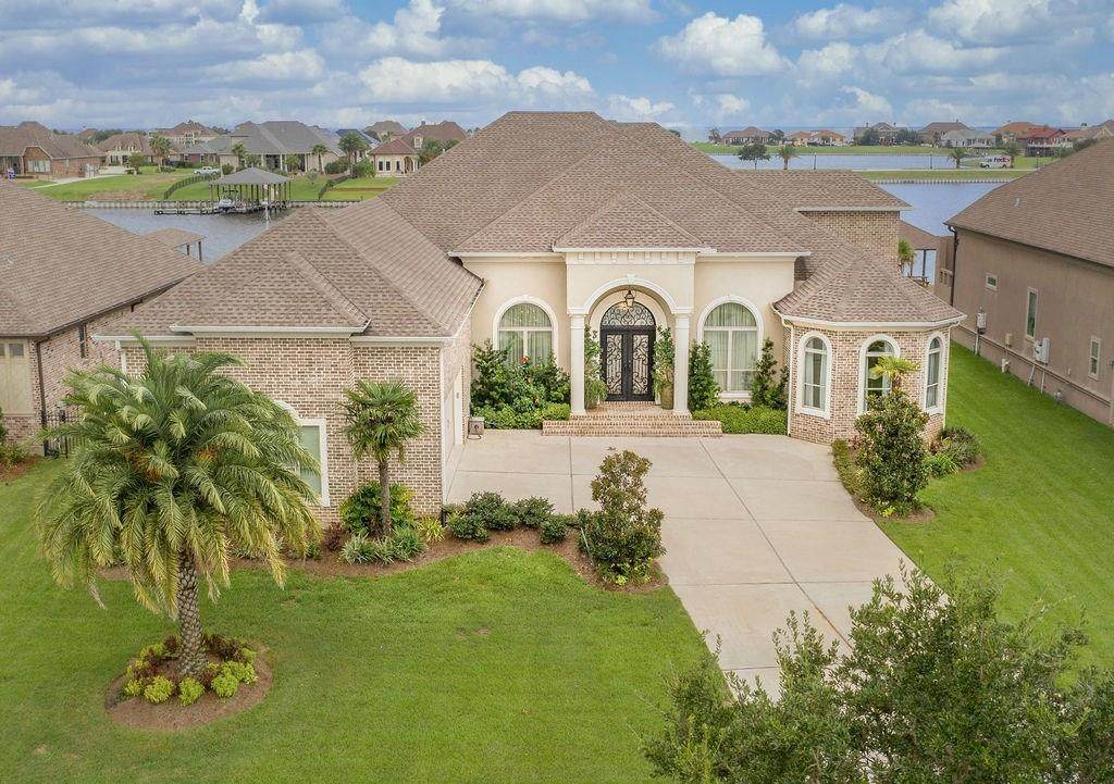 3016 Sunrise Boulevard - Photo 1