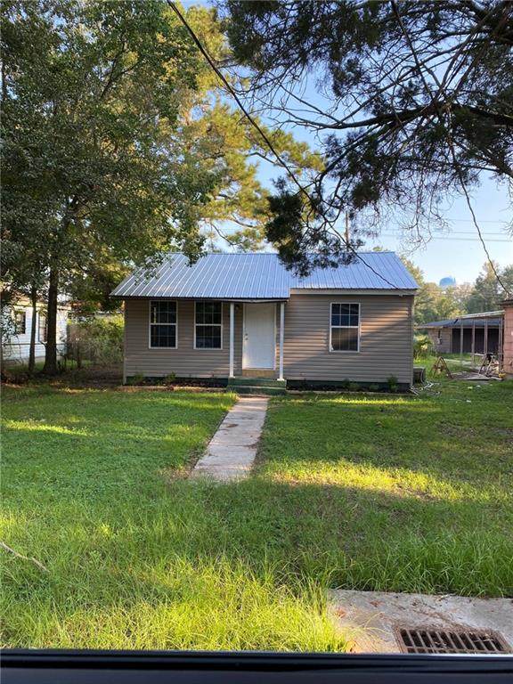 106 Rosewood Drive - Photo 1