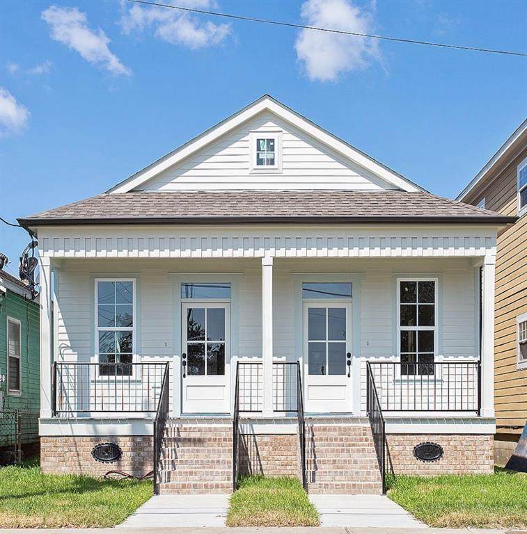 1910 Desire Street - Photo 1