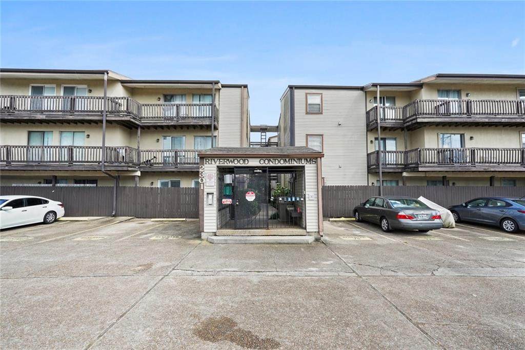 2301 Edenborn Avenue - Photo 1