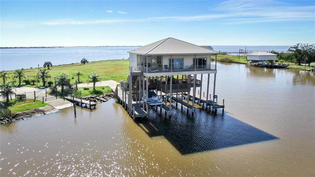 201 Marlin Drive - Photo 1