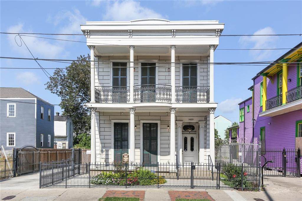 1423 Claiborne Avenue - Photo 1