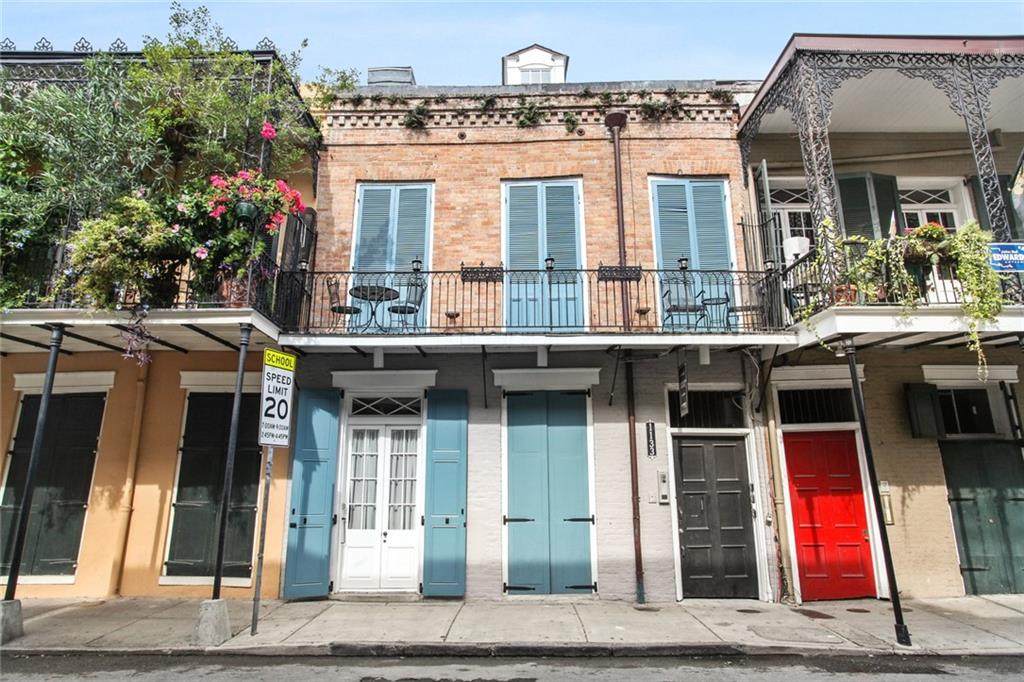 1133 Royal Street - Photo 1