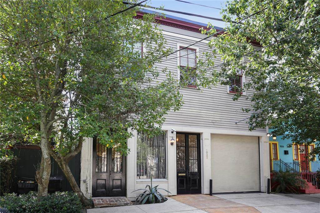 1022 Josephine Street - Photo 1