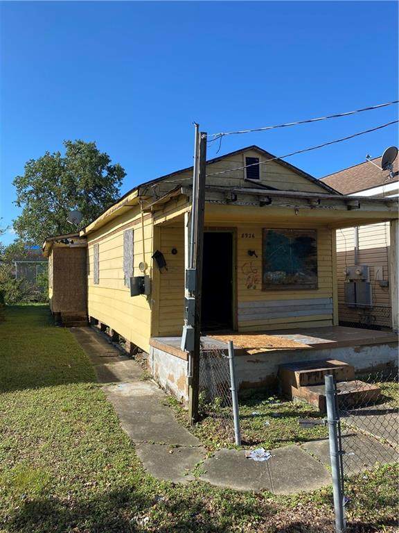 8926 Forshey Street - Photo 1