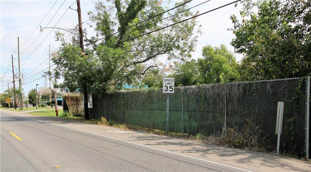 352 Almedia Road - Photo 1