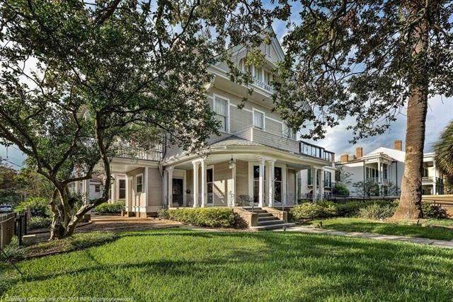 2727 St Charles Avenue - Photo 1