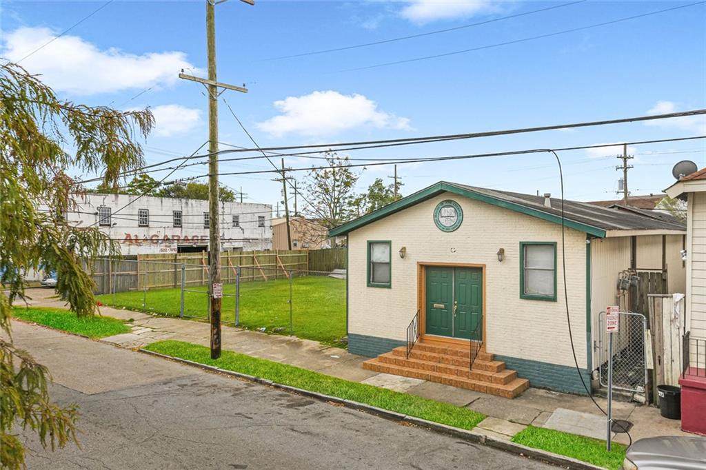 2810 Martin L King Boulevard - Photo 1