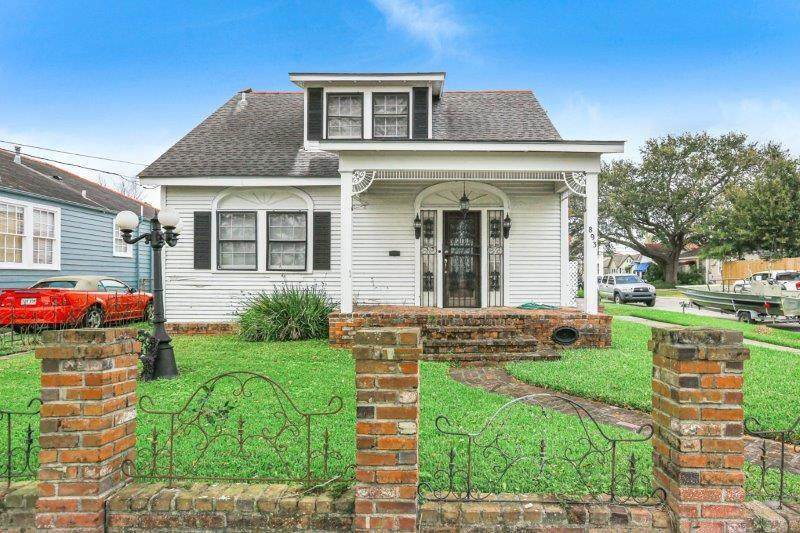 893 Navarre Avenue - Photo 1