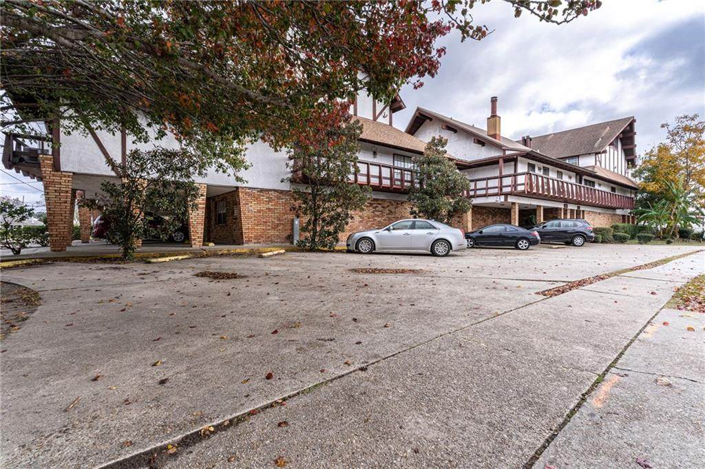 2305 Cleary Avenue - Photo 1