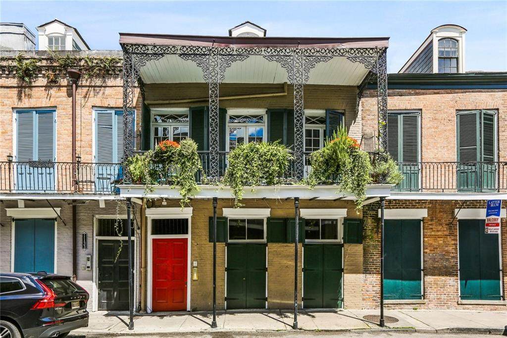 1135 Royal Street - Photo 1