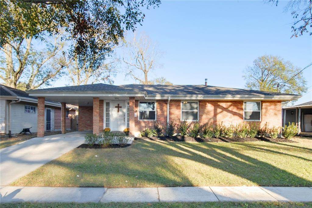 1717 Yale Avenue - Photo 1