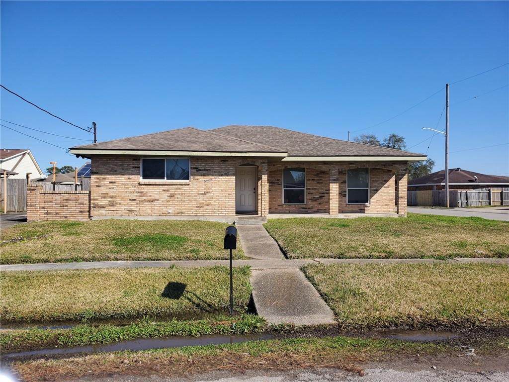 7701 Trapier Avenue - Photo 1