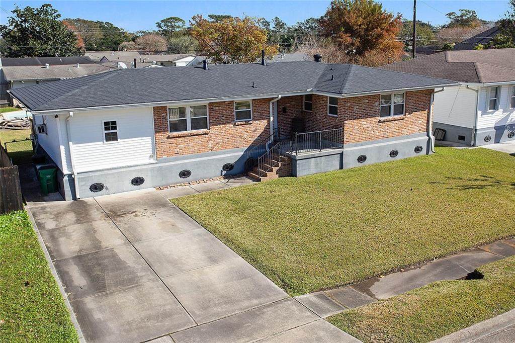 4013 Tartan Drive - Photo 1
