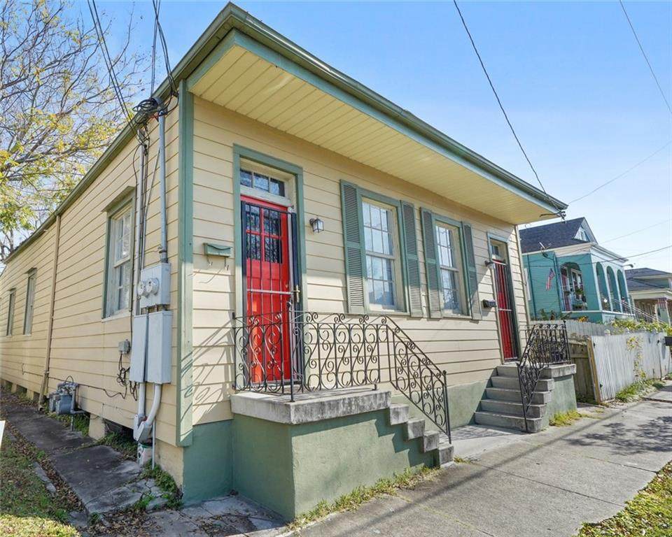 3223 25 St Philip Street - Photo 1