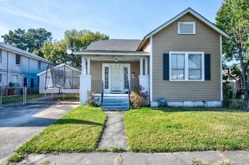 234 Brooklyn Avenue - Photo 1