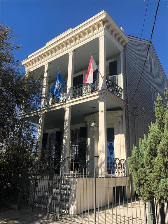 1239 Baronne Street - Photo 1