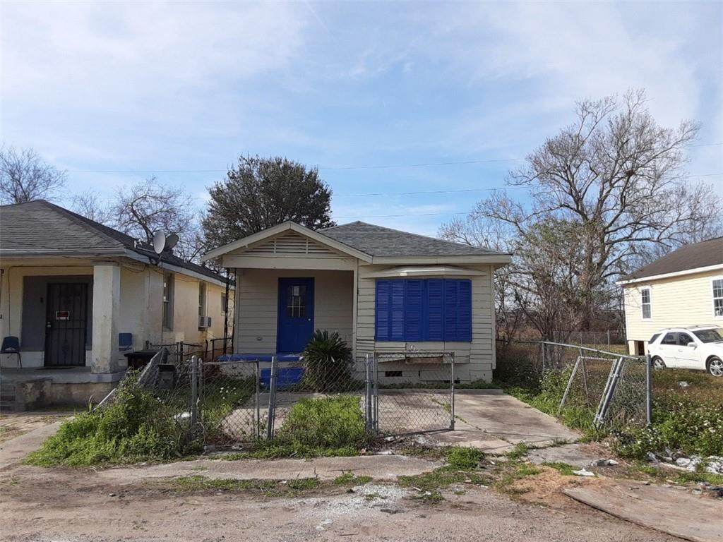 1830 Feliciana Street - Photo 1