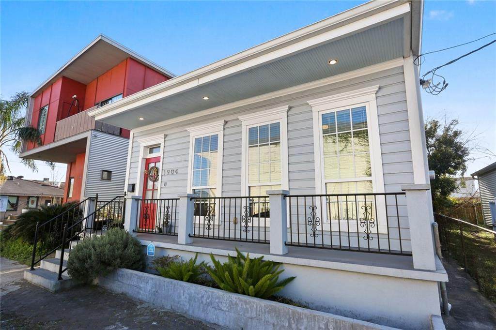 1904 Seventh Street - Photo 1