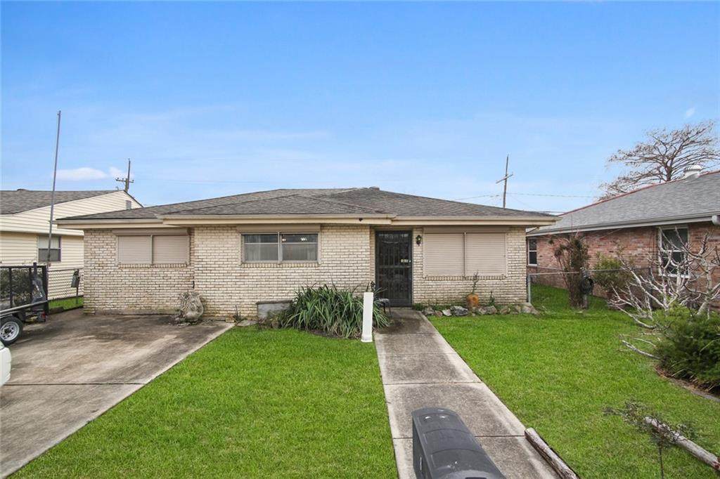 8712 25TH Street - Photo 1