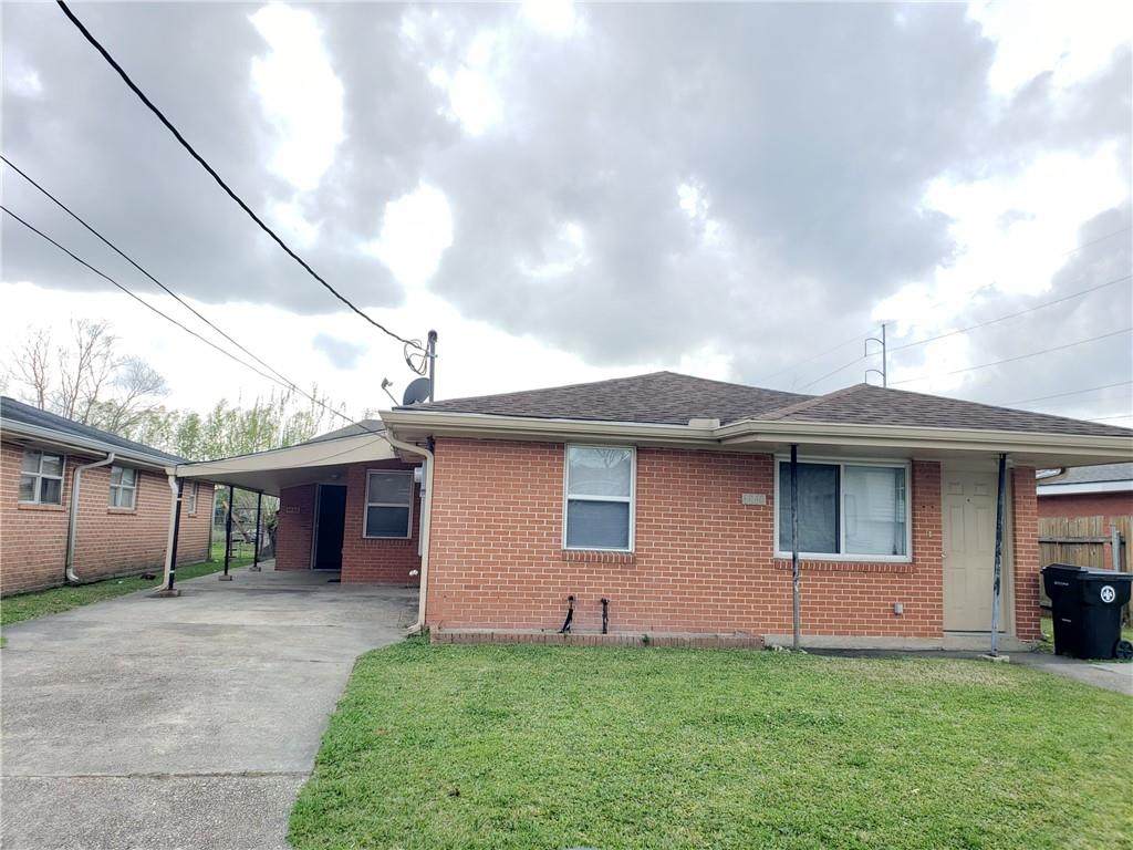 4866 68 Rosemont Place - Photo 1