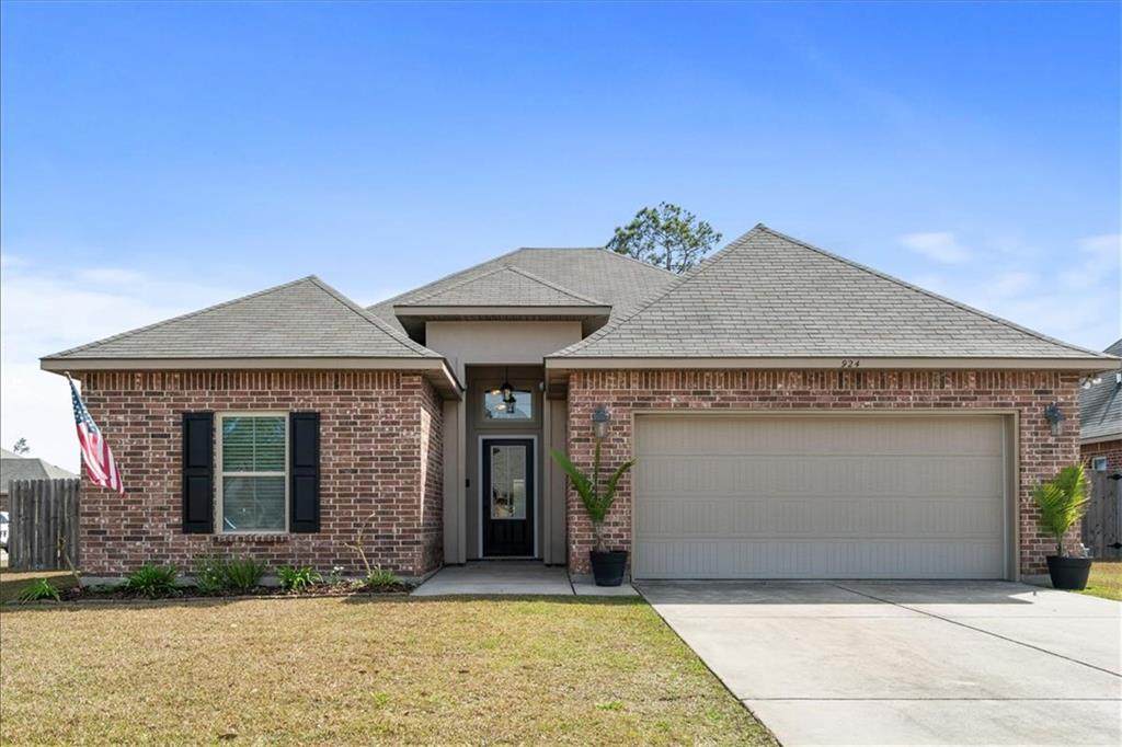 924 Weston Drive - Photo 1