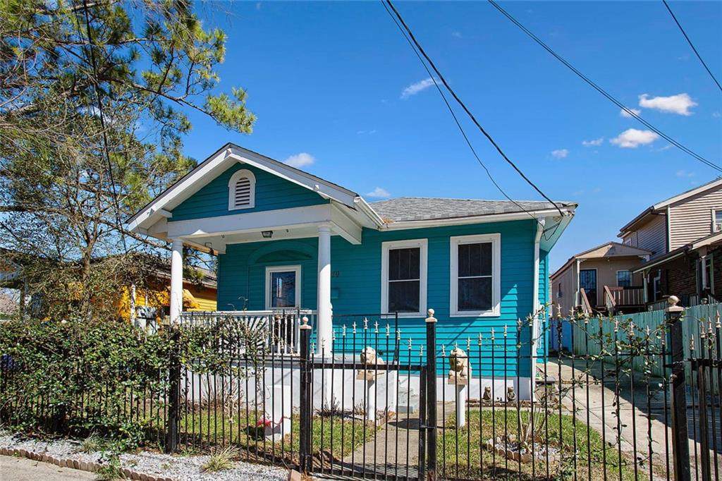 2029 Congress Street - Photo 1