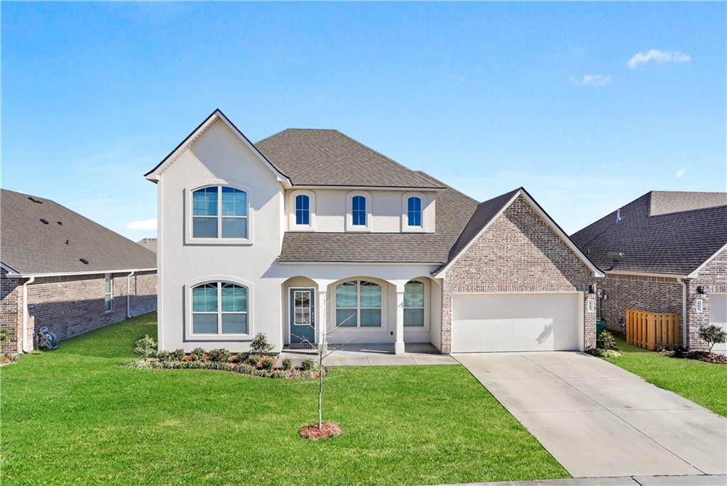 412 Lakeshore Village E - Photo 1