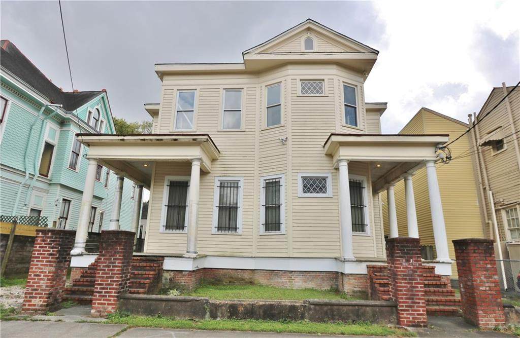 1738 40 Josephine Street - Photo 1