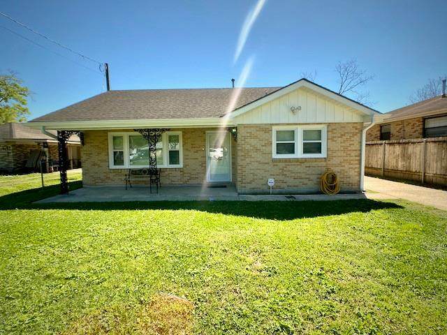 645 Oak Avenue - Photo 1