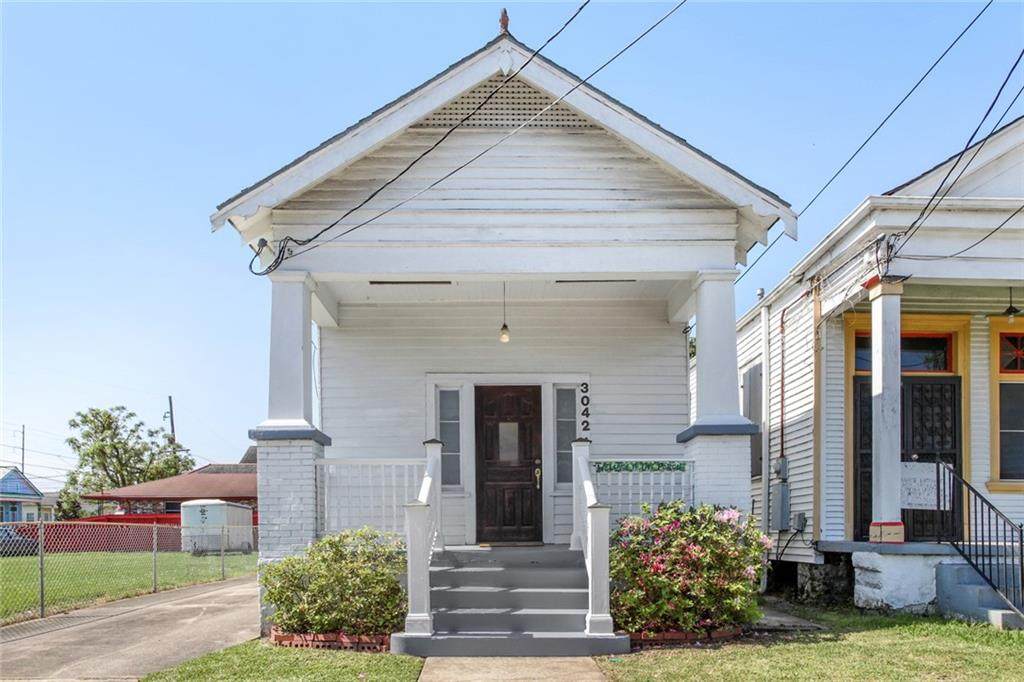 3042 St Philip Street - Photo 1