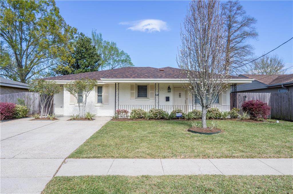 1513 Generes Drive - Photo 1