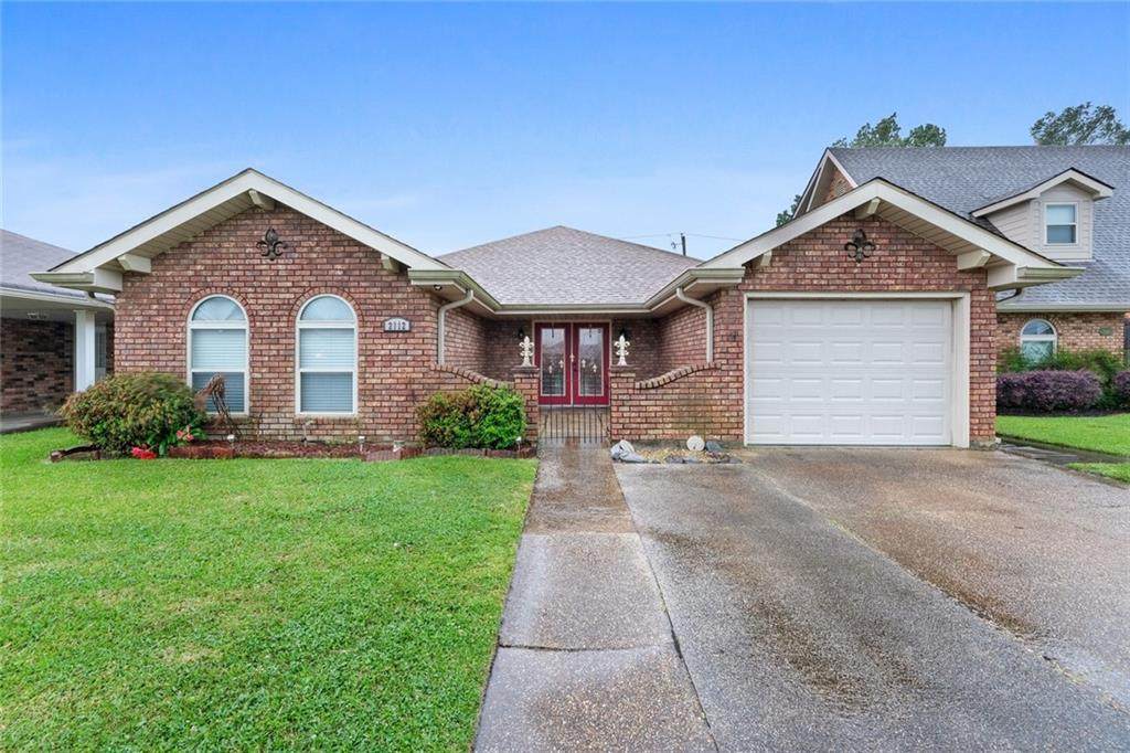 2112 Gallant Drive - Photo 1