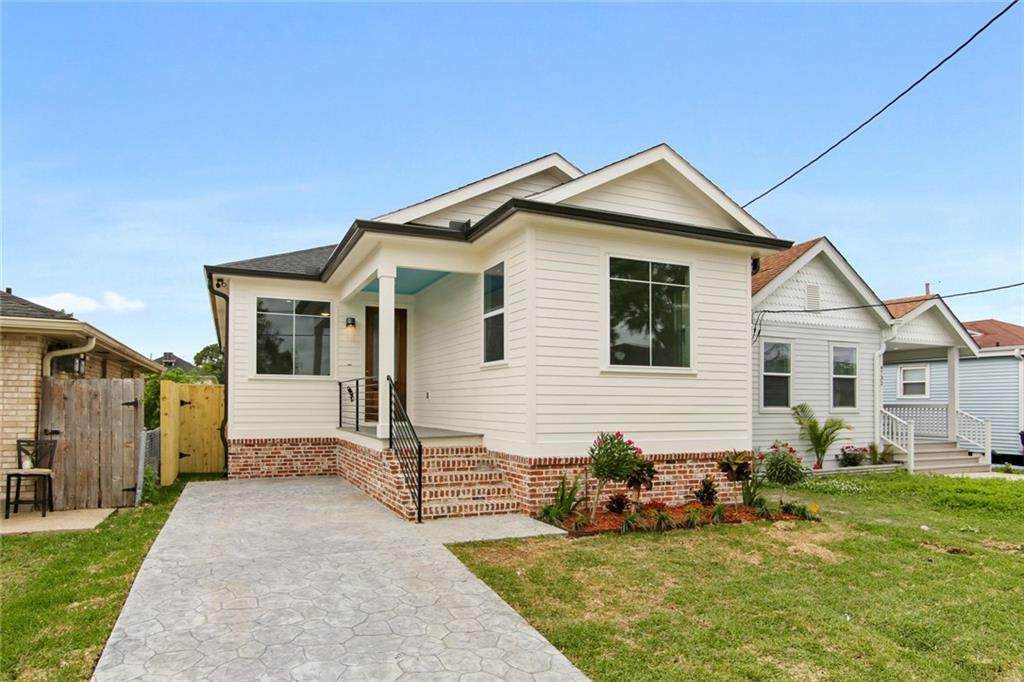 4730 Allen Street - Photo 1
