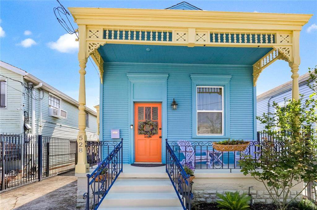 528 Scott Street - Photo 1