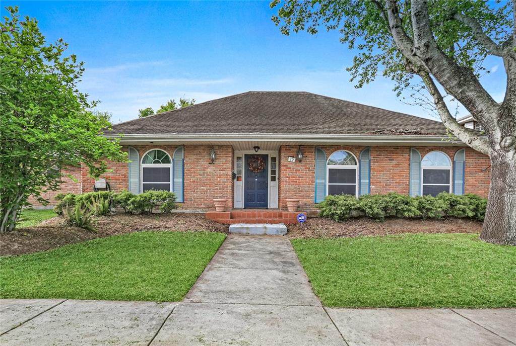 79 Androus Avenue - Photo 1