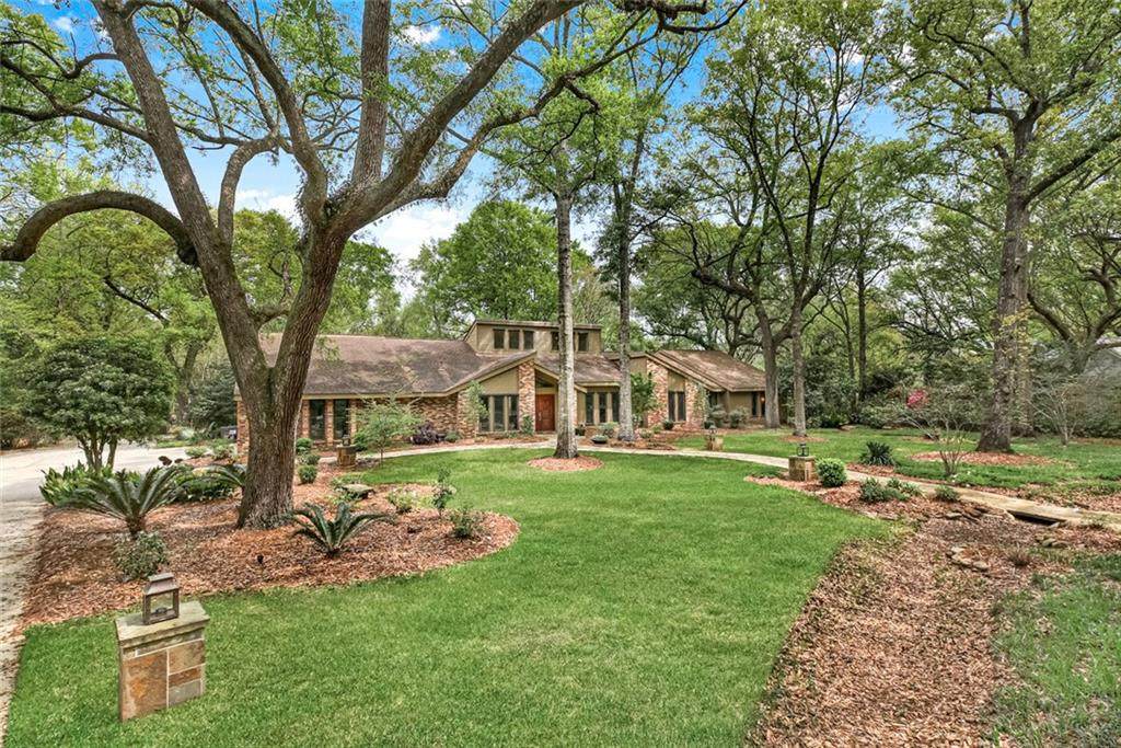 4 Oak Grove Way - Photo 1