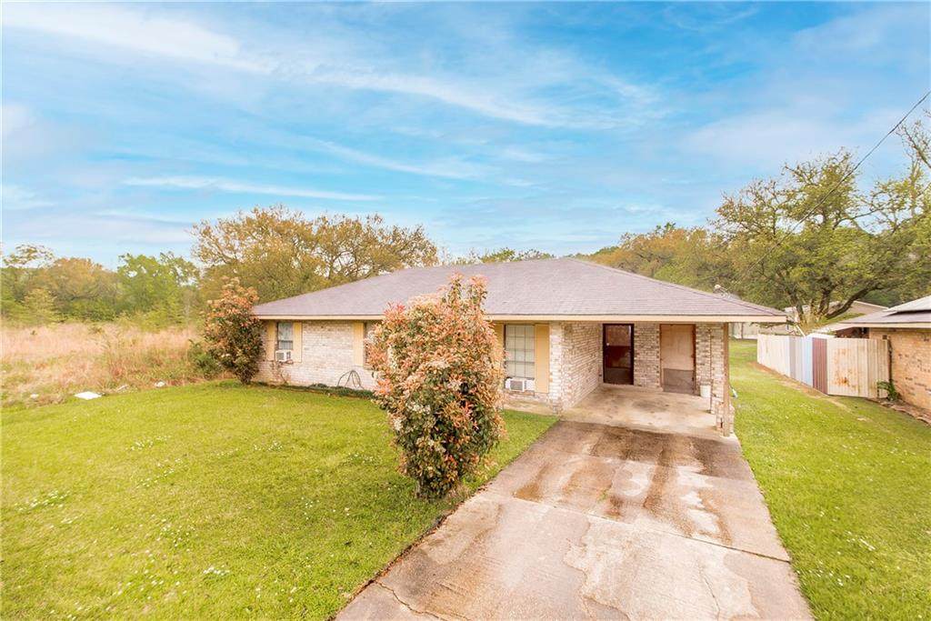108 Field Drive - Photo 1