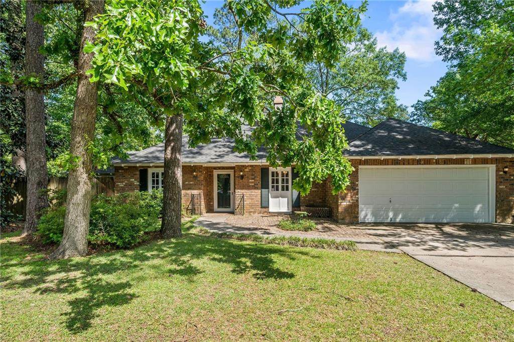 683 Barbara Place - Photo 1