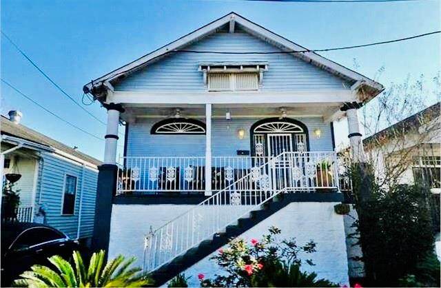 3413-15 General Taylor Street - Photo 1