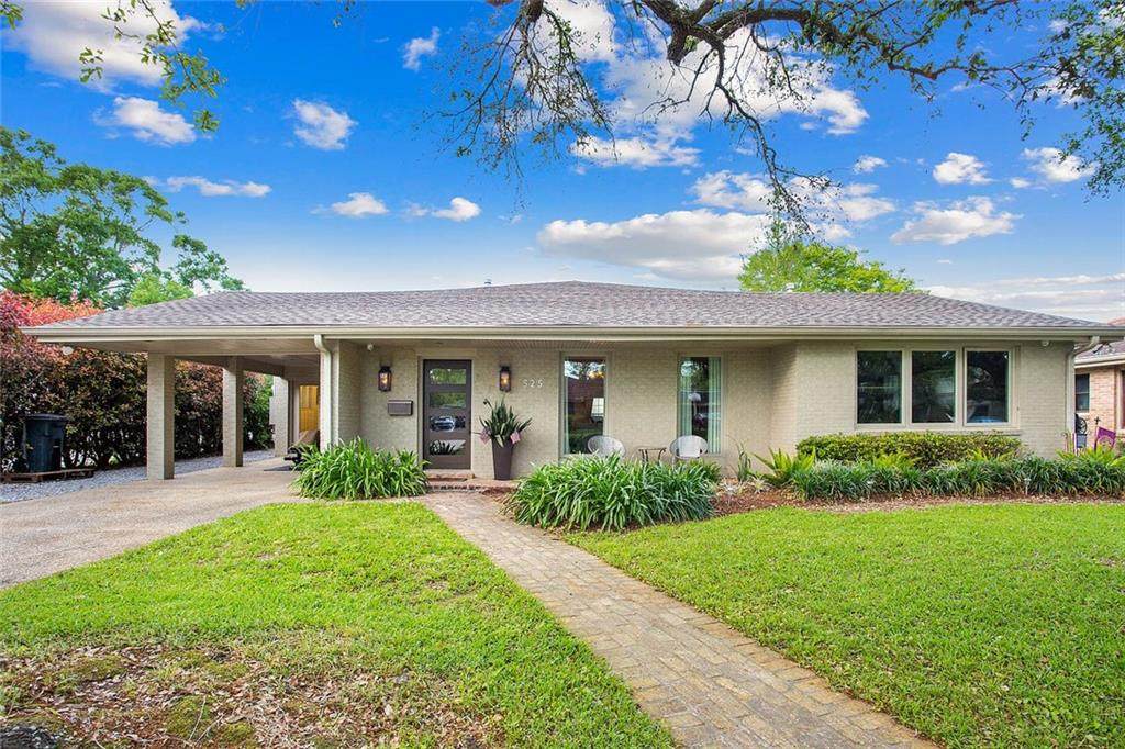 525 Crystal Street - Photo 1