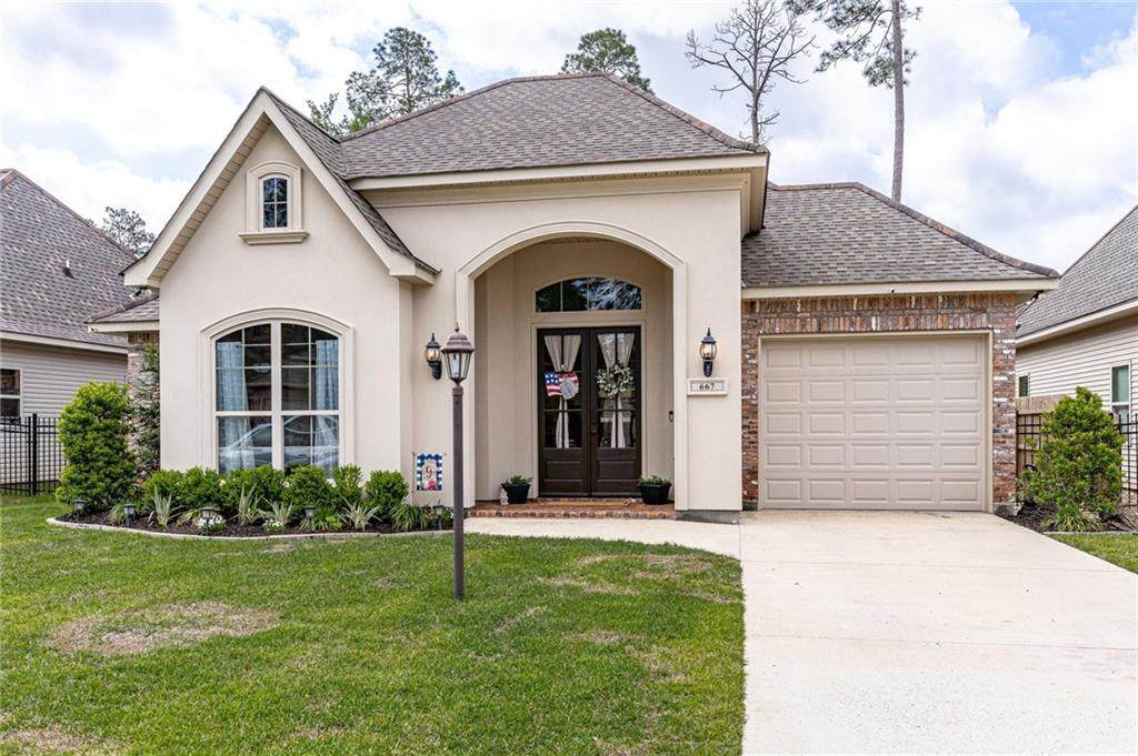667 Bateleur Way - Photo 1