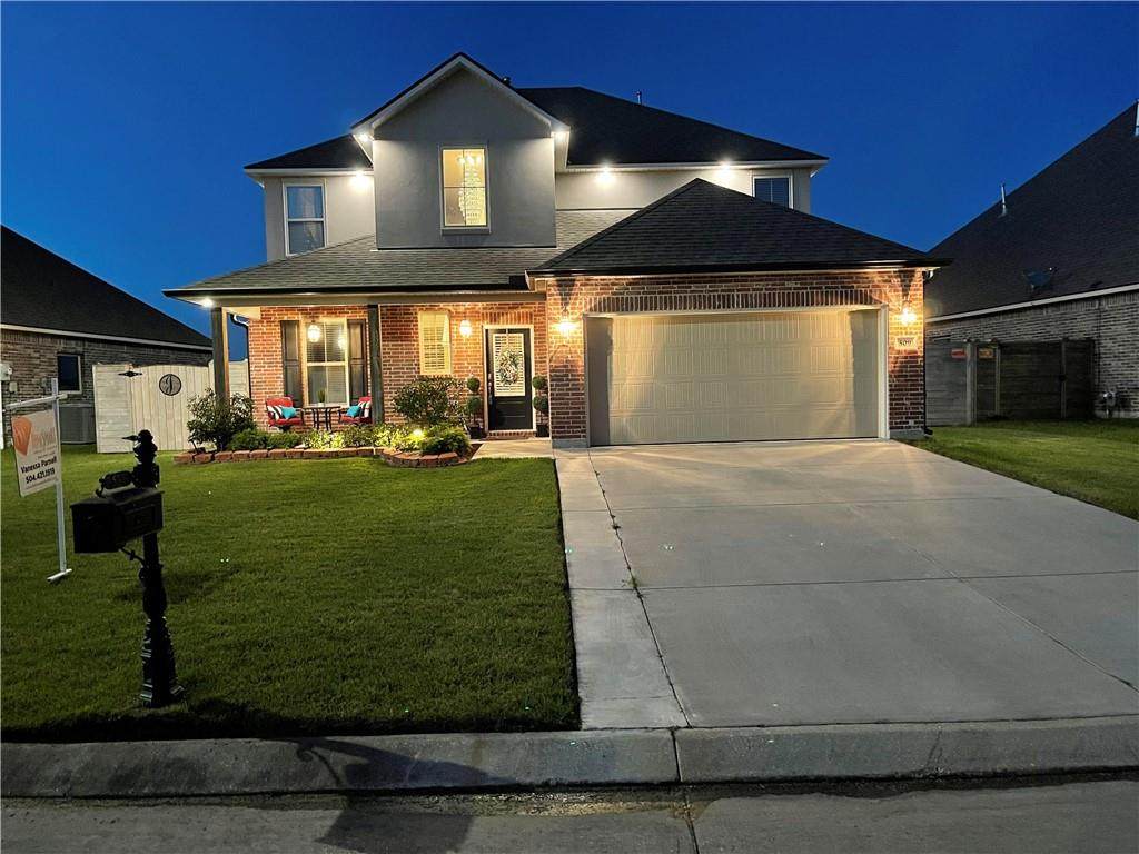 509 Lakeshore Village Lane - Photo 1