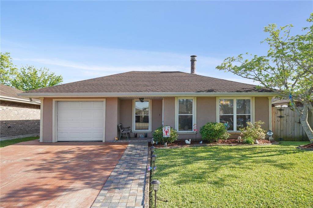 817 Dolphin Court - Photo 1