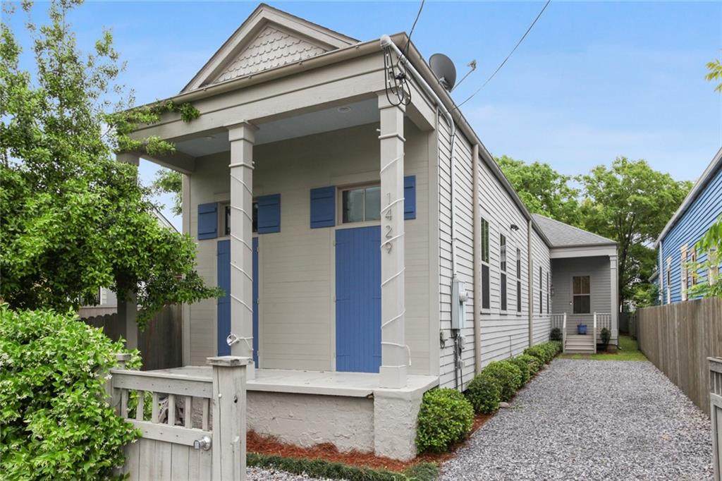 1429 Joliet Street - Photo 1