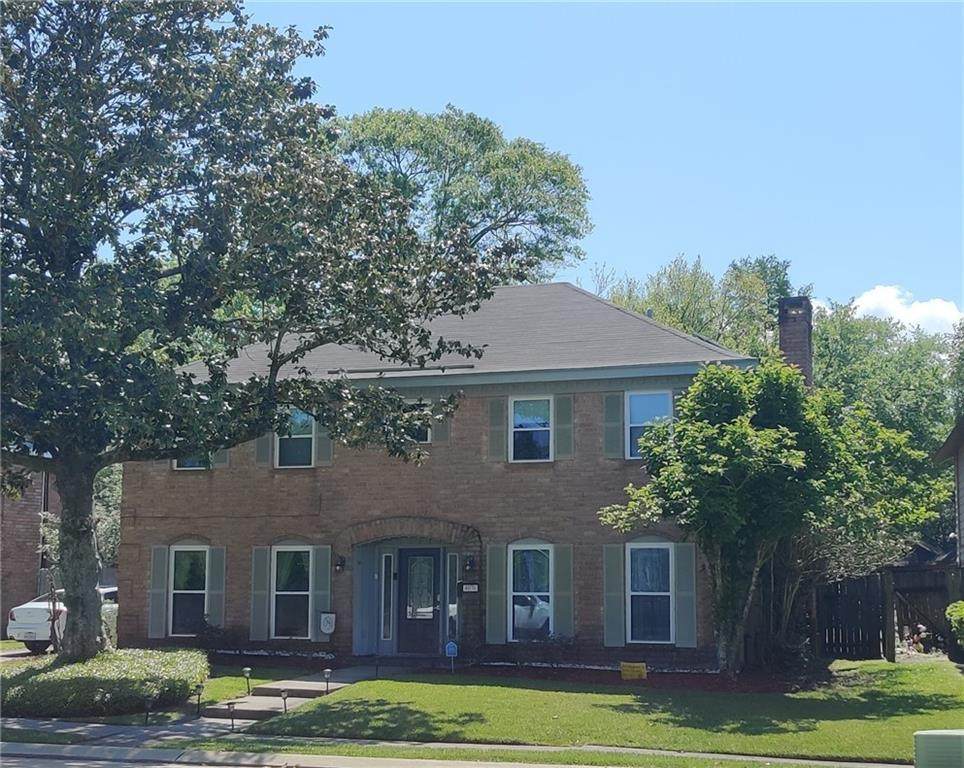 4036 Tall Timbers Drive - Photo 1