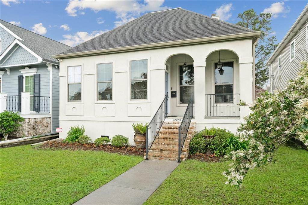 5923 Louisville Street - Photo 1